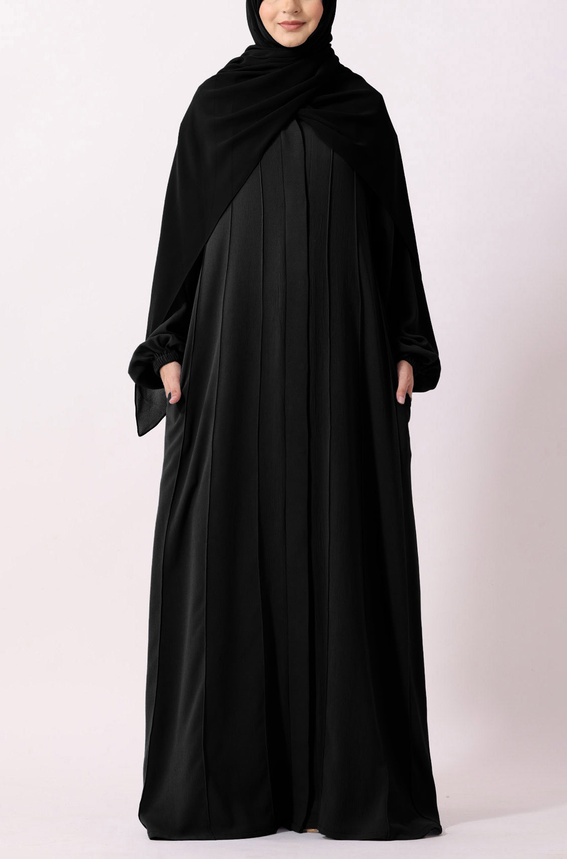 Simple Pleated Abaya Black