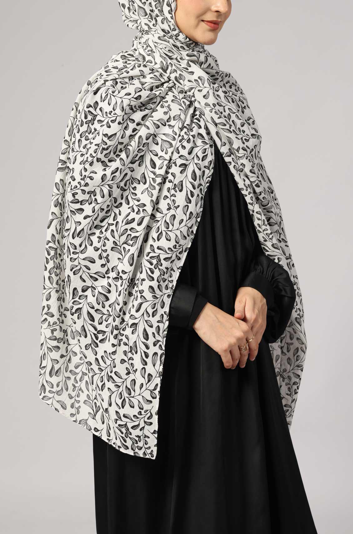 Ivory Floral Cotton Print Hijab