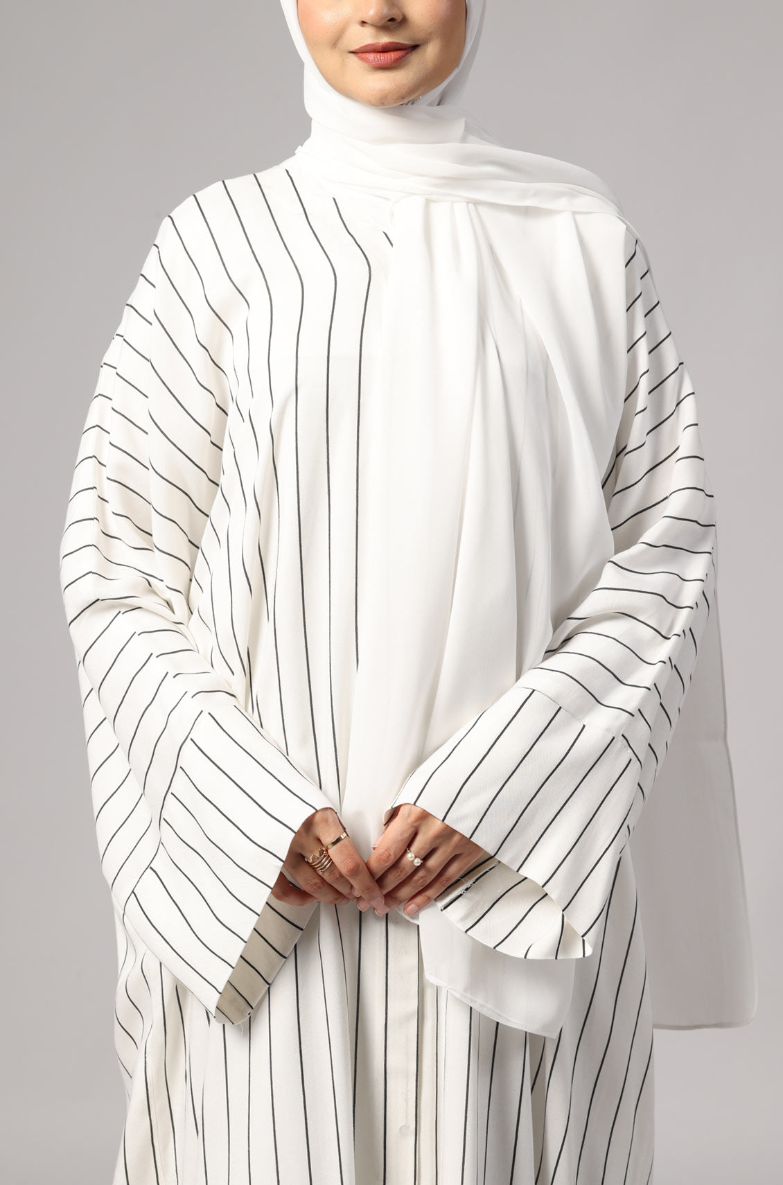 Zoya Striped Abaya- White