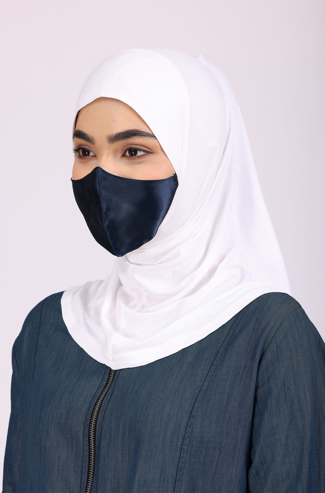 Full Coverage Under Scarf White