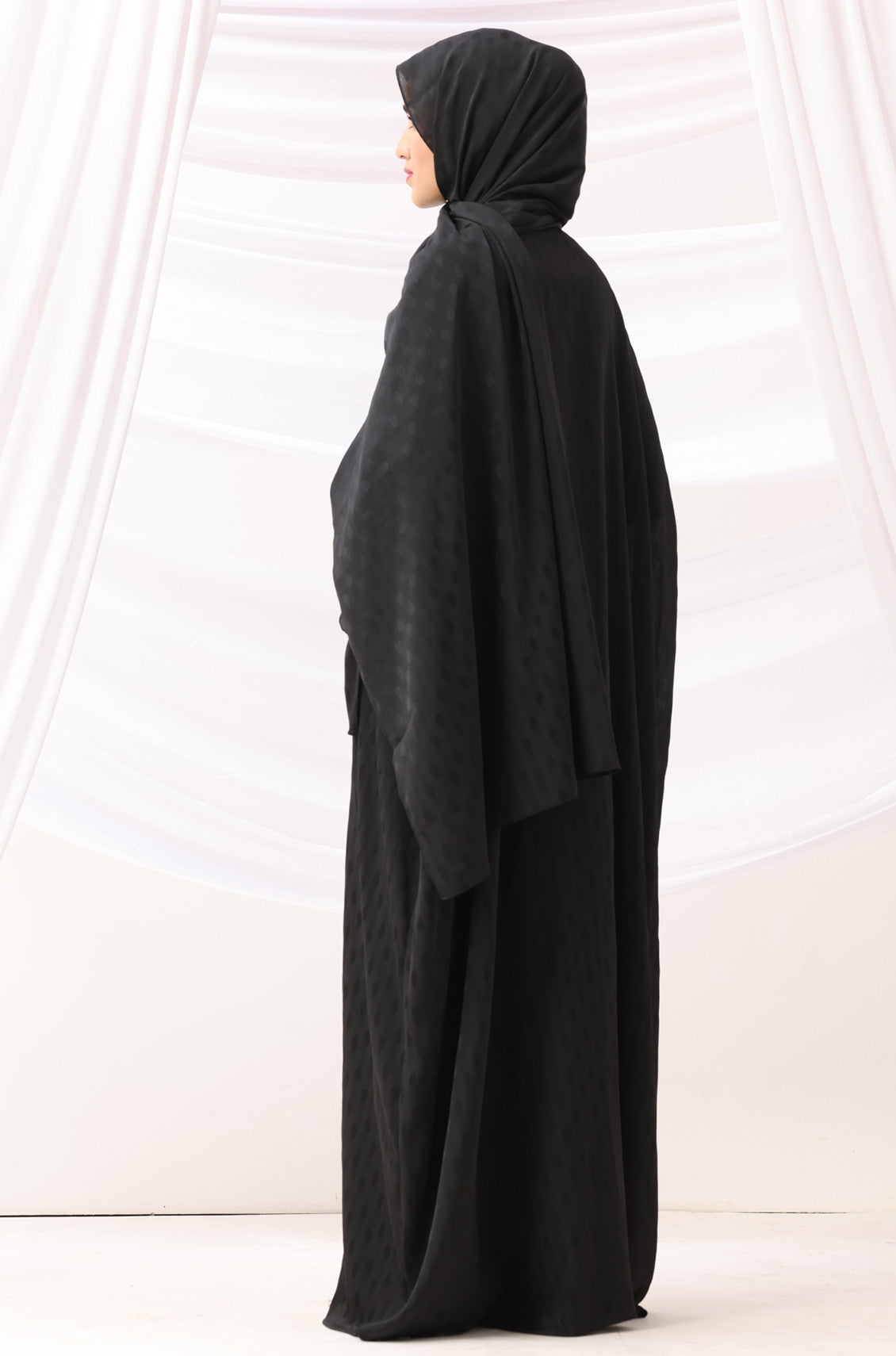 Luxe Dune Kaftan Abaya Black