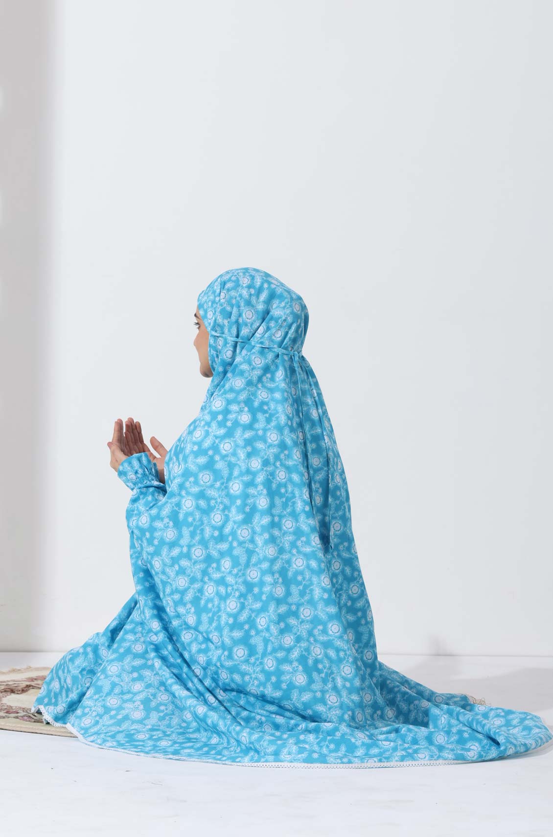 Sky Petals Knee Length Cotton Namaz Makhna