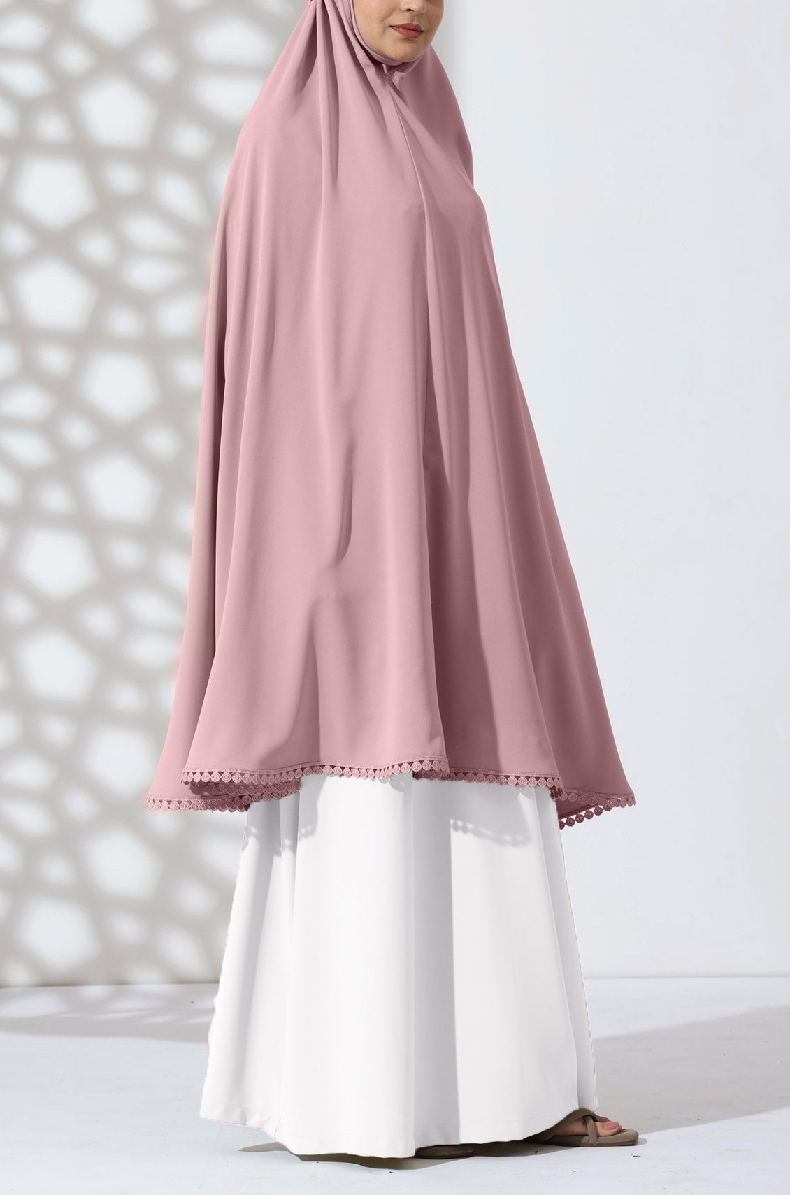 Prayer Lace Makhna Coral Pink