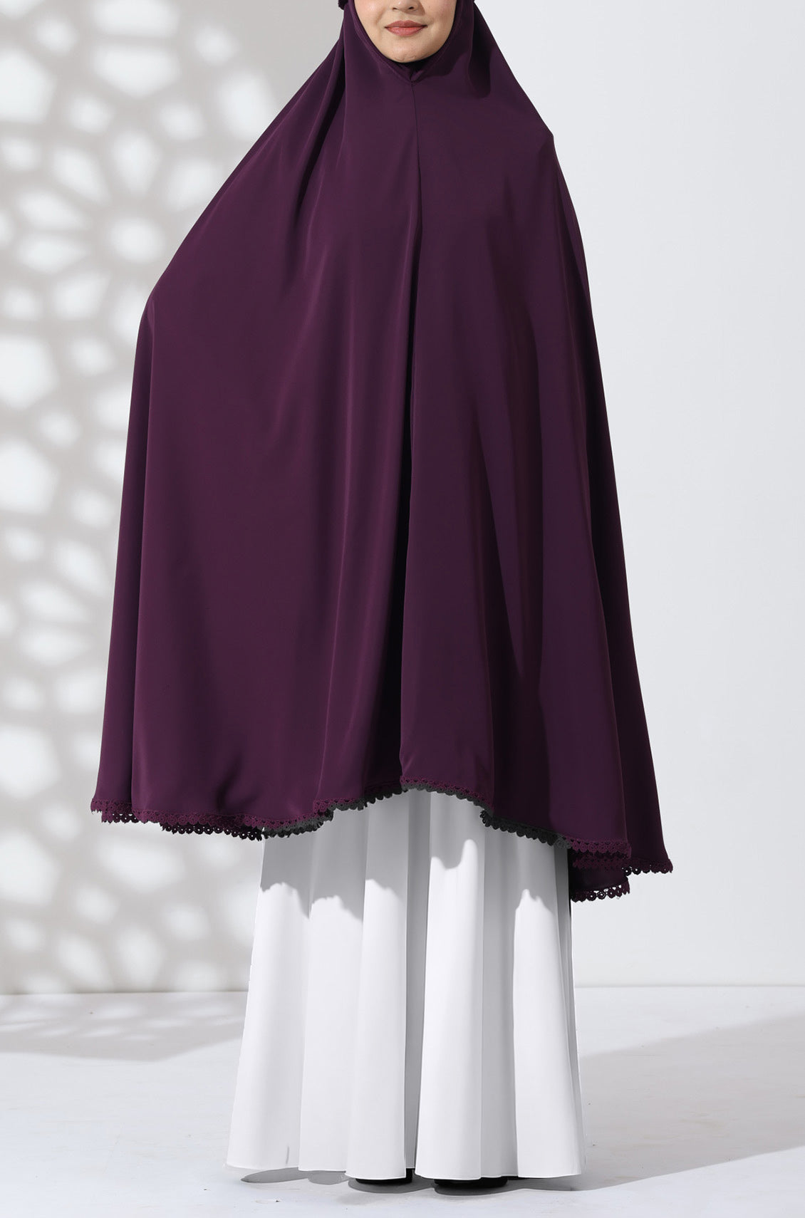 Prayer Lace Makhna Deep Plum