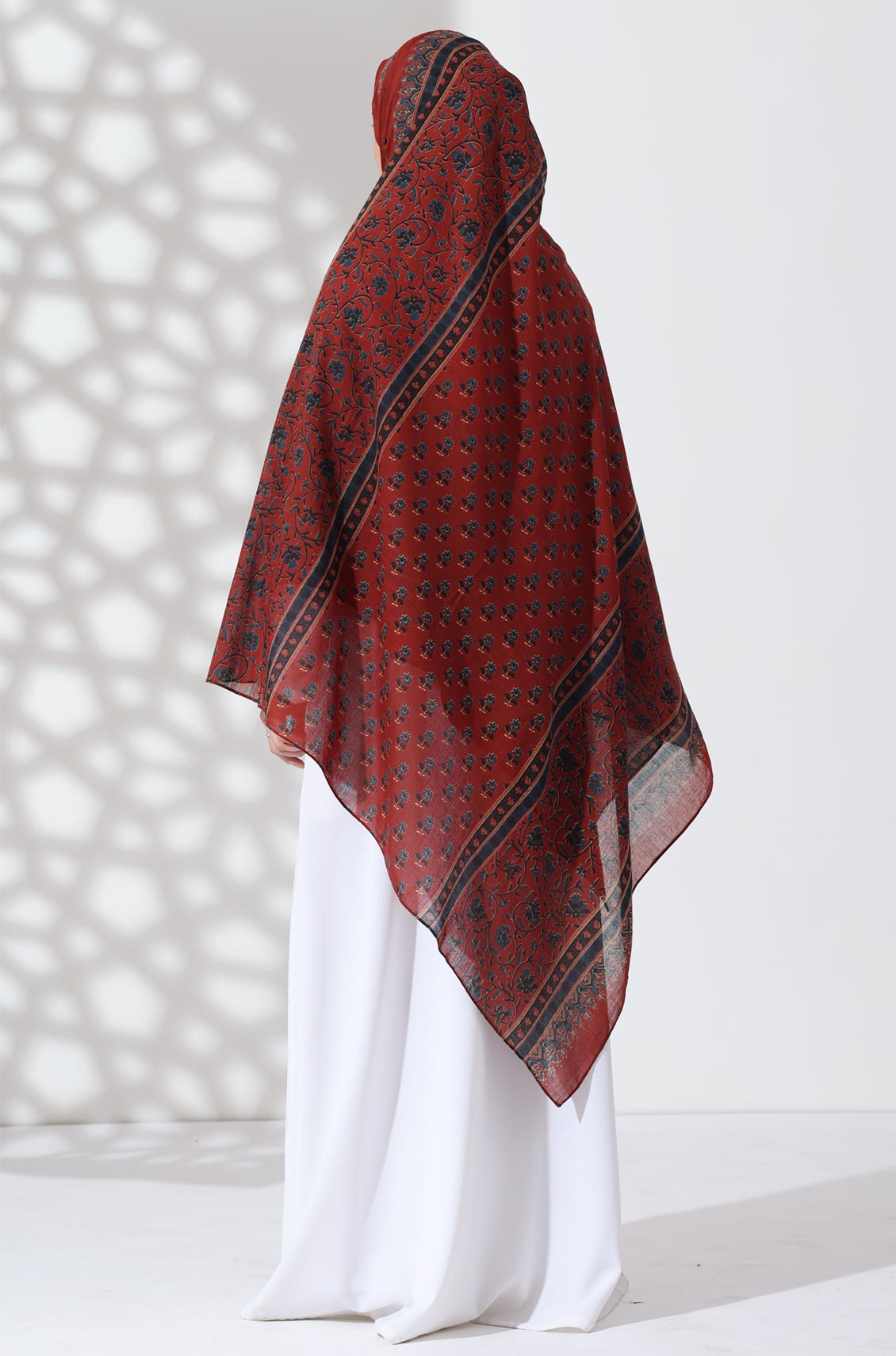 Gulnaar Petals Cotton Namaz Dupatta