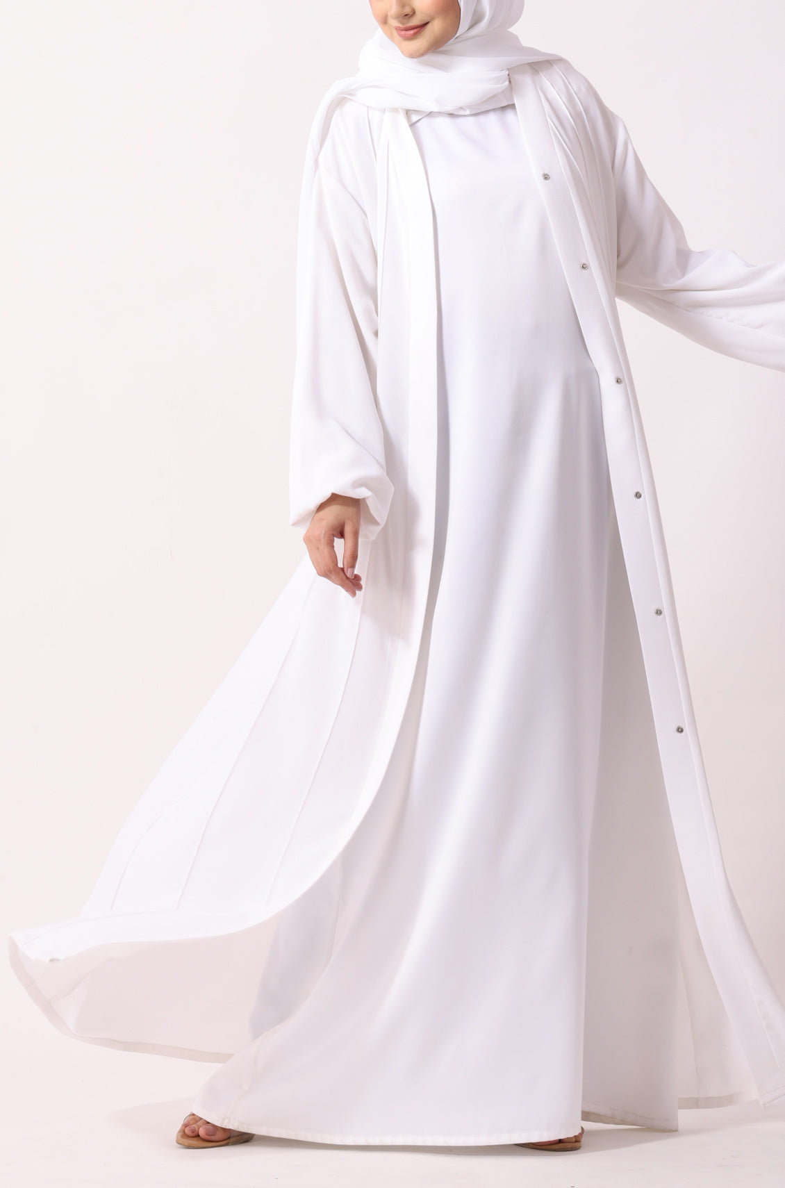 Simple Pleated Abaya White