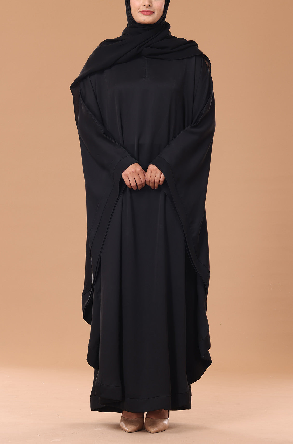 Black Nida Frill Kaftan